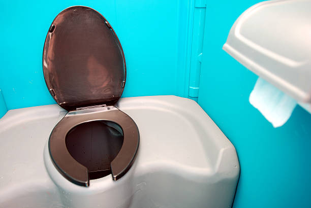 Best Portable restroom trailer rental  in Crouch Mesa, NM